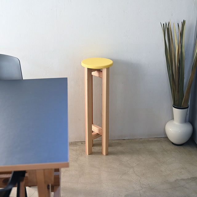 【アウトレット 10%OFF】 小さなスツール【黄】