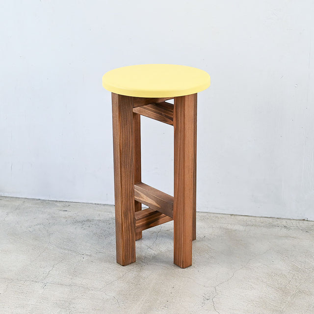 低くて小さなスツール【黄】