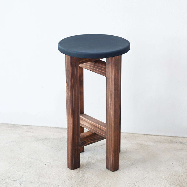 低くて小さなスツール【黒】