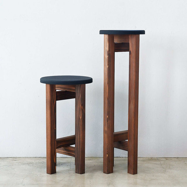 低くて小さなスツール【黒】