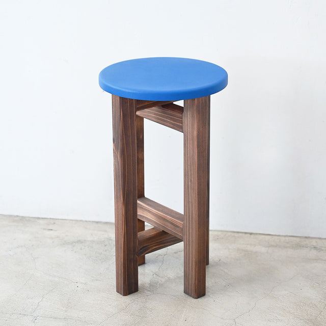 低くて小さなスツール【青】