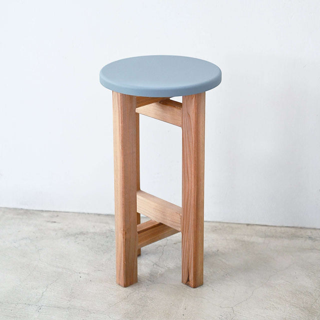 低くて小さなスツール【グレー】