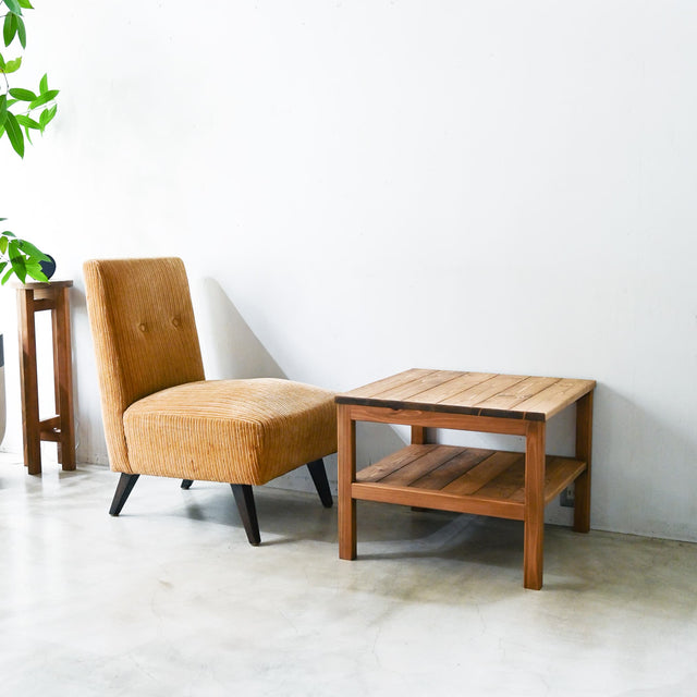 小さなテーブル