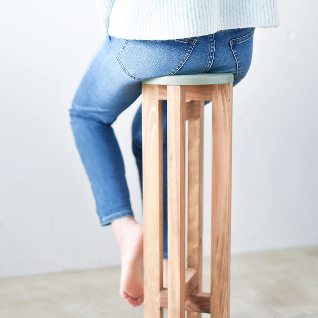 小さなスツール【オリーブ】