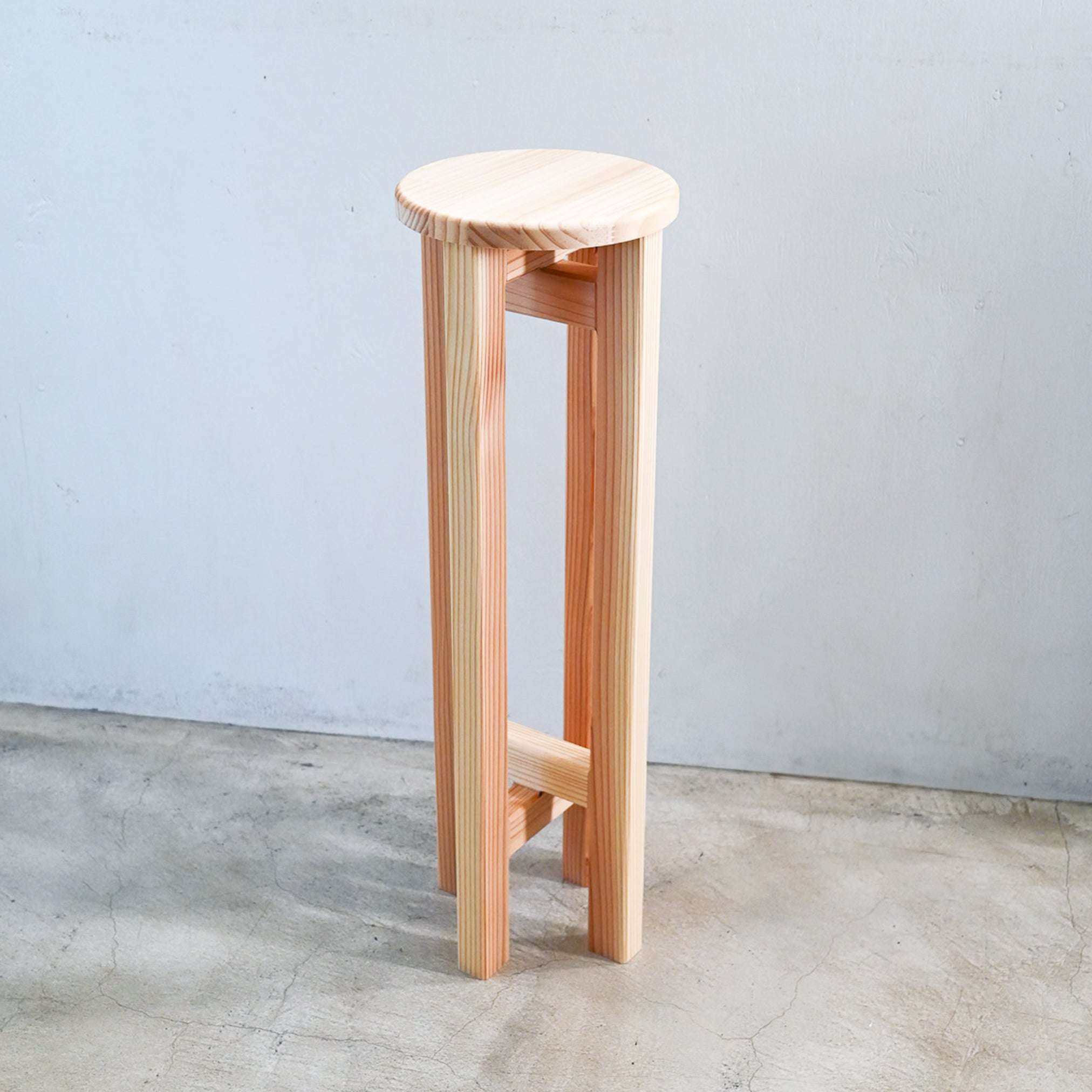 小さなスツール – HYTNOS -ひとのす-