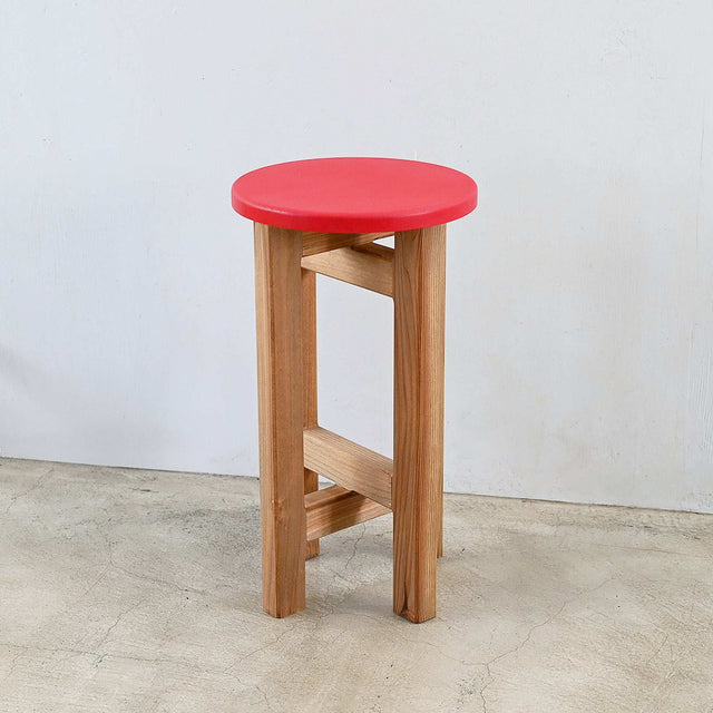 低くて小さなスツール【赤】
