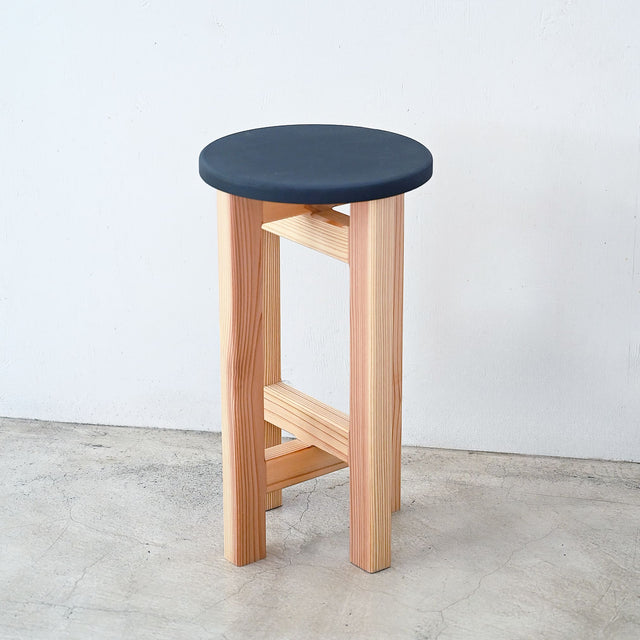 低くて小さなスツール【黒】