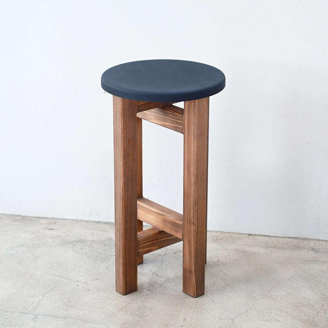 低くて小さなスツール【黒】