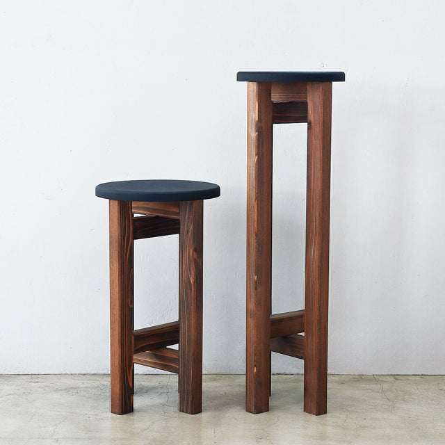 低くて小さなスツール【黒】