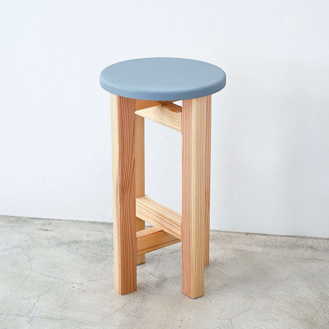 低くて小さなスツール【グレー】