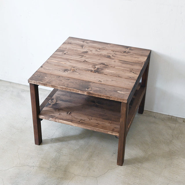 小さなテーブル