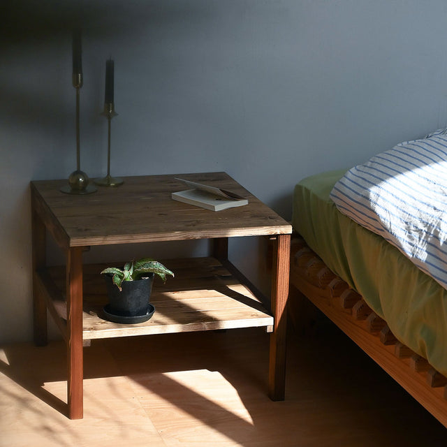 小さなテーブル